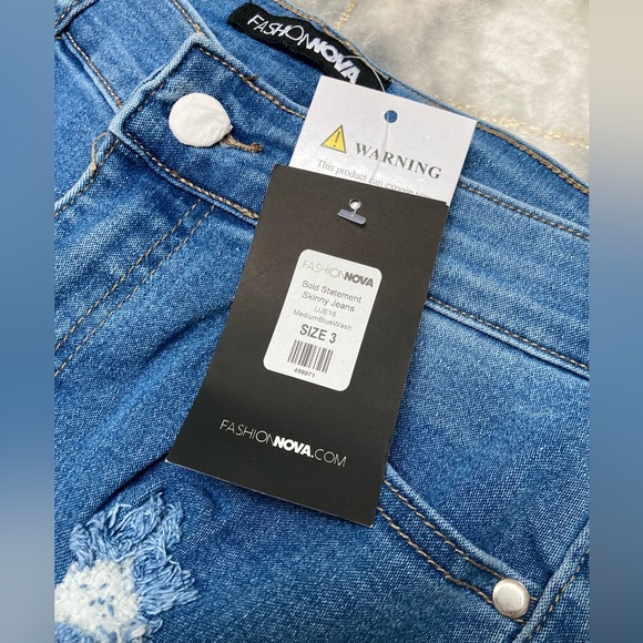 Fashion Nova Bold Statement Skinny Jeans - Picture 3 of 9